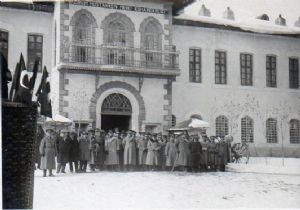 Küçükuğurlu Erzurum kışlalarını anlattı